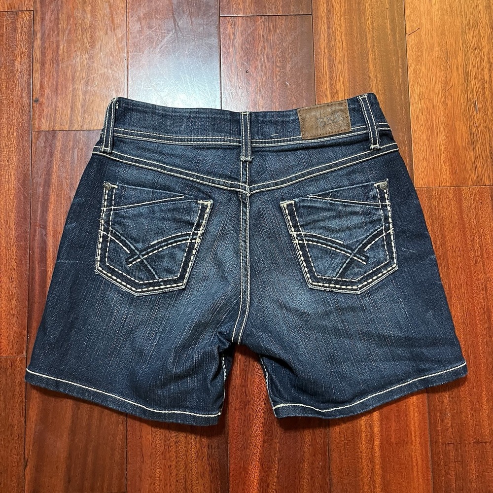BKE Shorts Womens 26 28 5" Inseam Blue Dark Wash Whiskering Grunge Harper Street - Picture 2 of 9